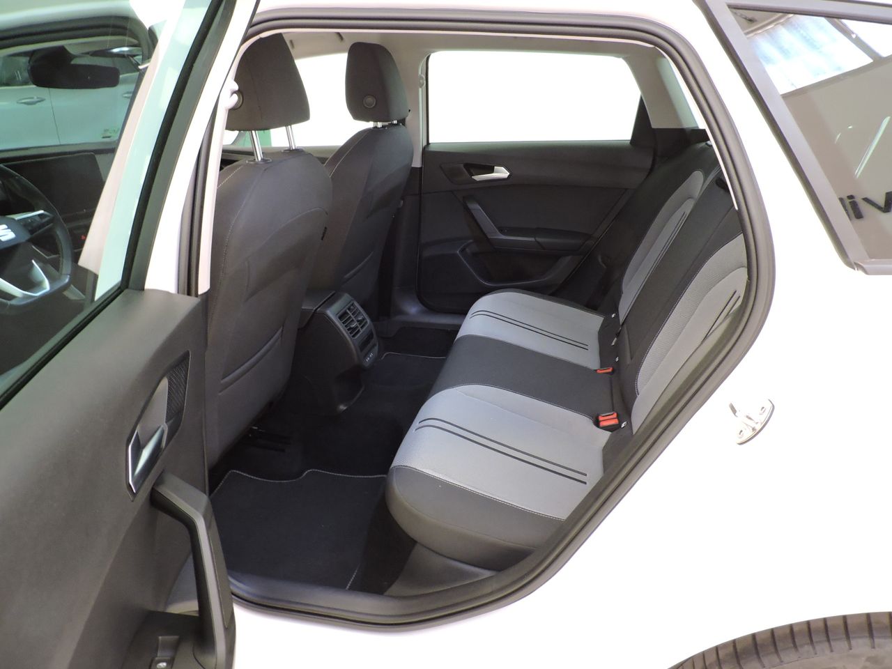 Seat Leon Leon Sportstourer 2.0 TDI CR 85 KW - Foto 10