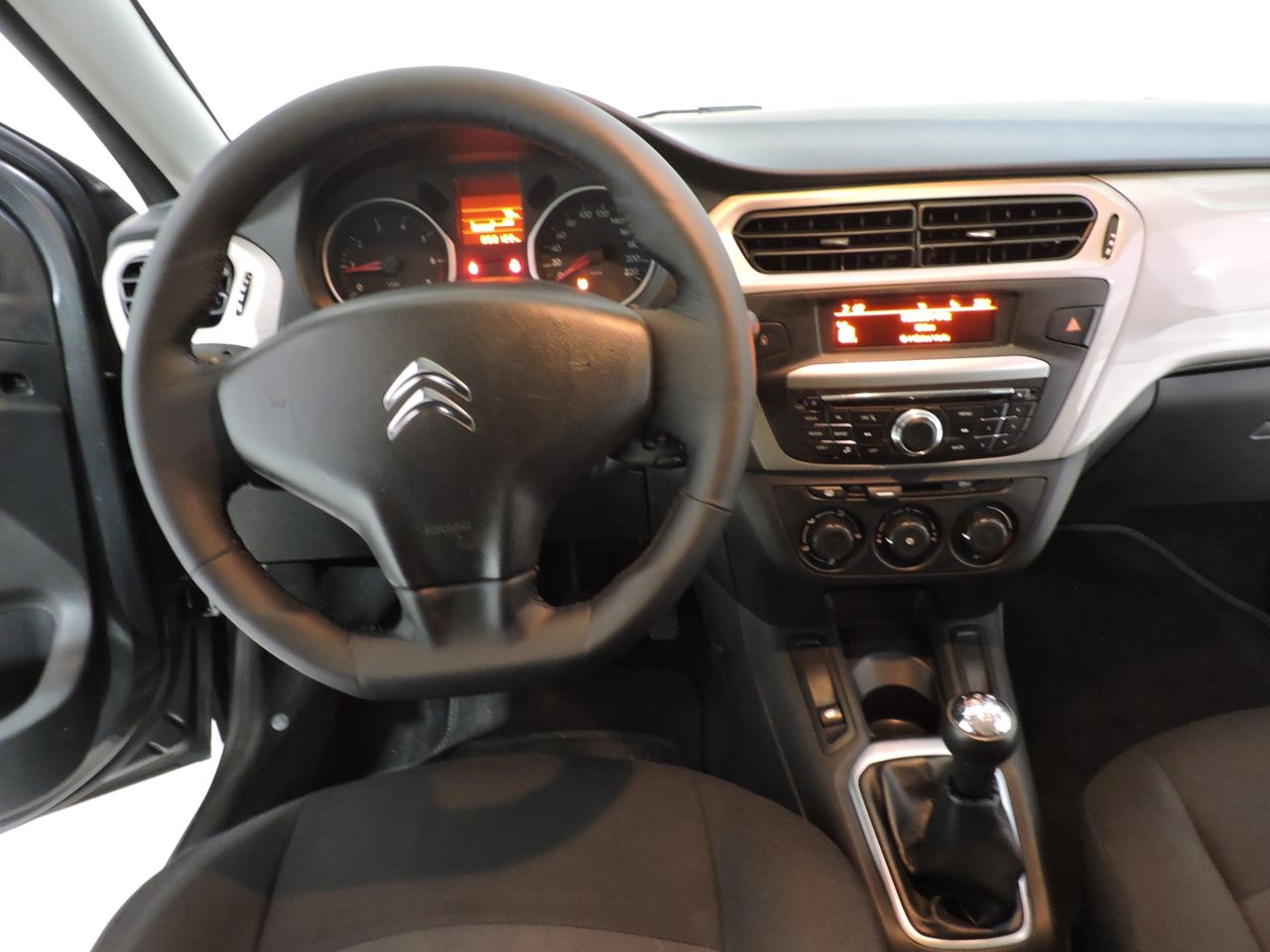 Citroën C-Elysée BlueHDi 100 Seduction - Foto 8