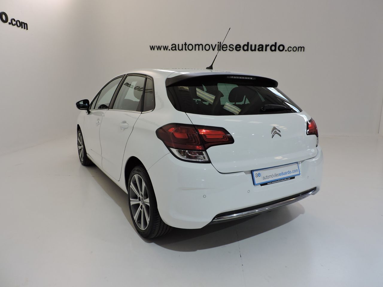 Citroën C4 BlueHDi 100 Feel Edition - Foto 7