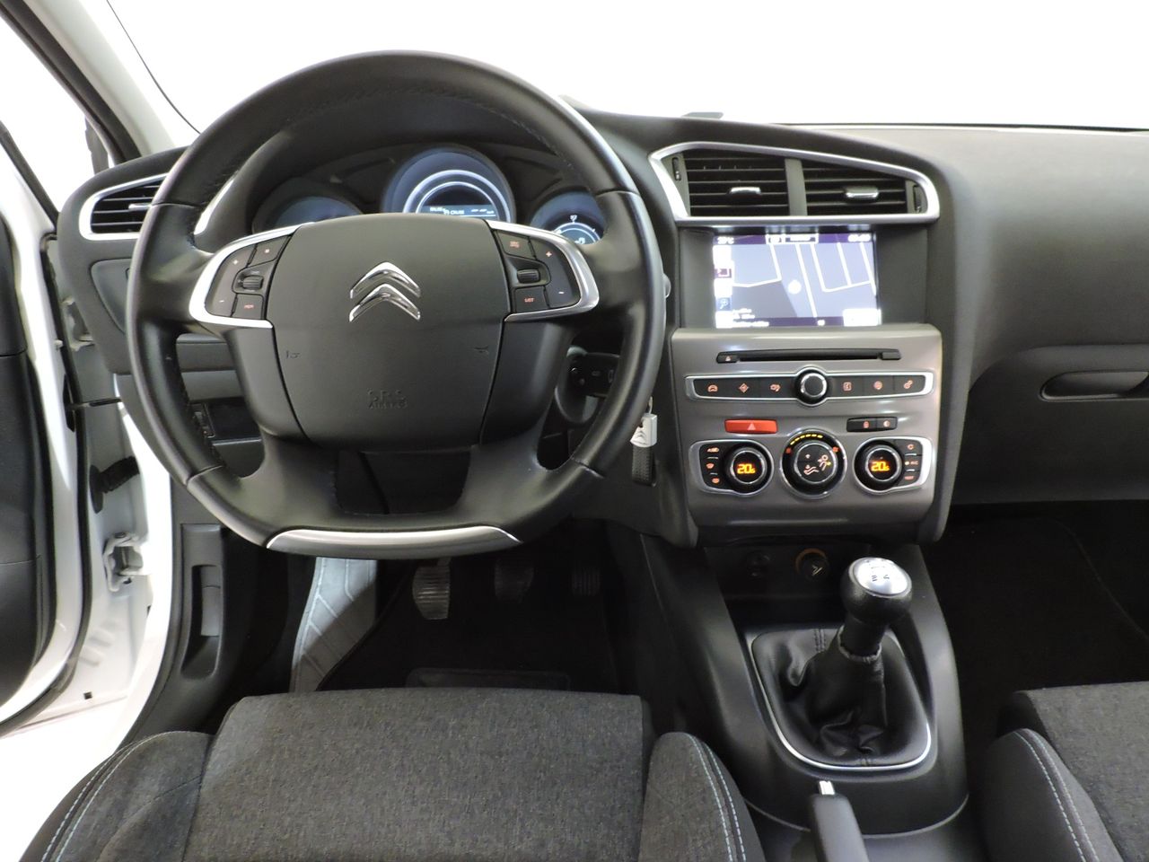 Citroën C4 BlueHDi 100 Feel Edition - Foto 10