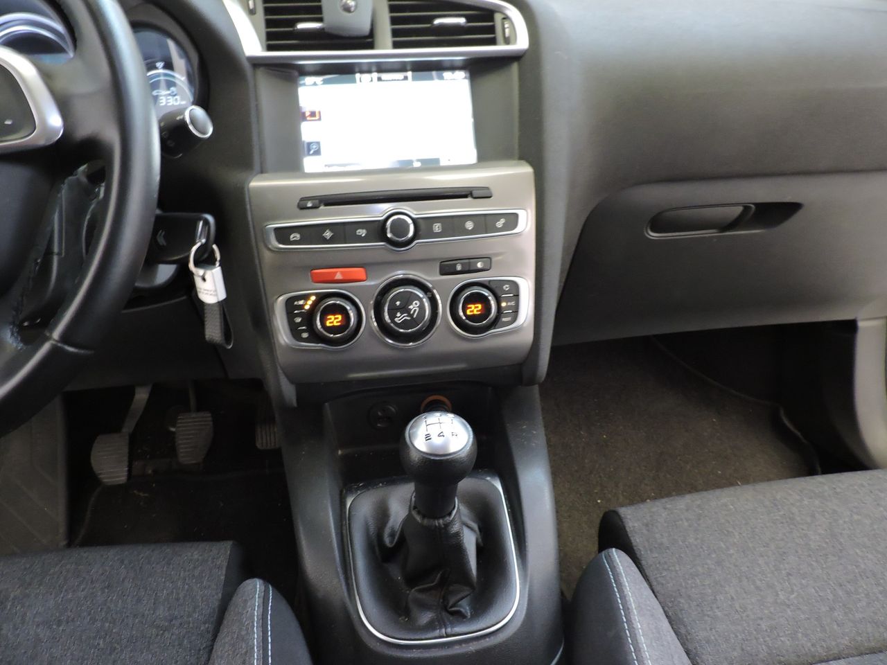 Citroën C4 BlueHDi 100 Feel Edition - Foto 14