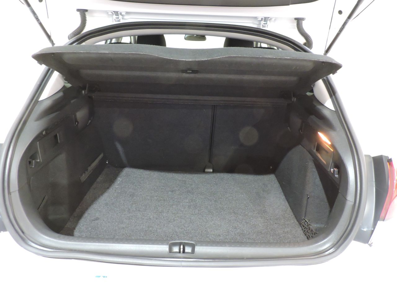 Citroën C4 BlueHDi 100 Feel Edition - Foto 17