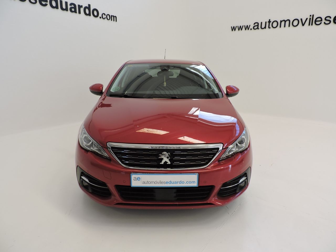 Peugeot 308 5p Allure 1.6 BlueHDi 100 - Foto 3