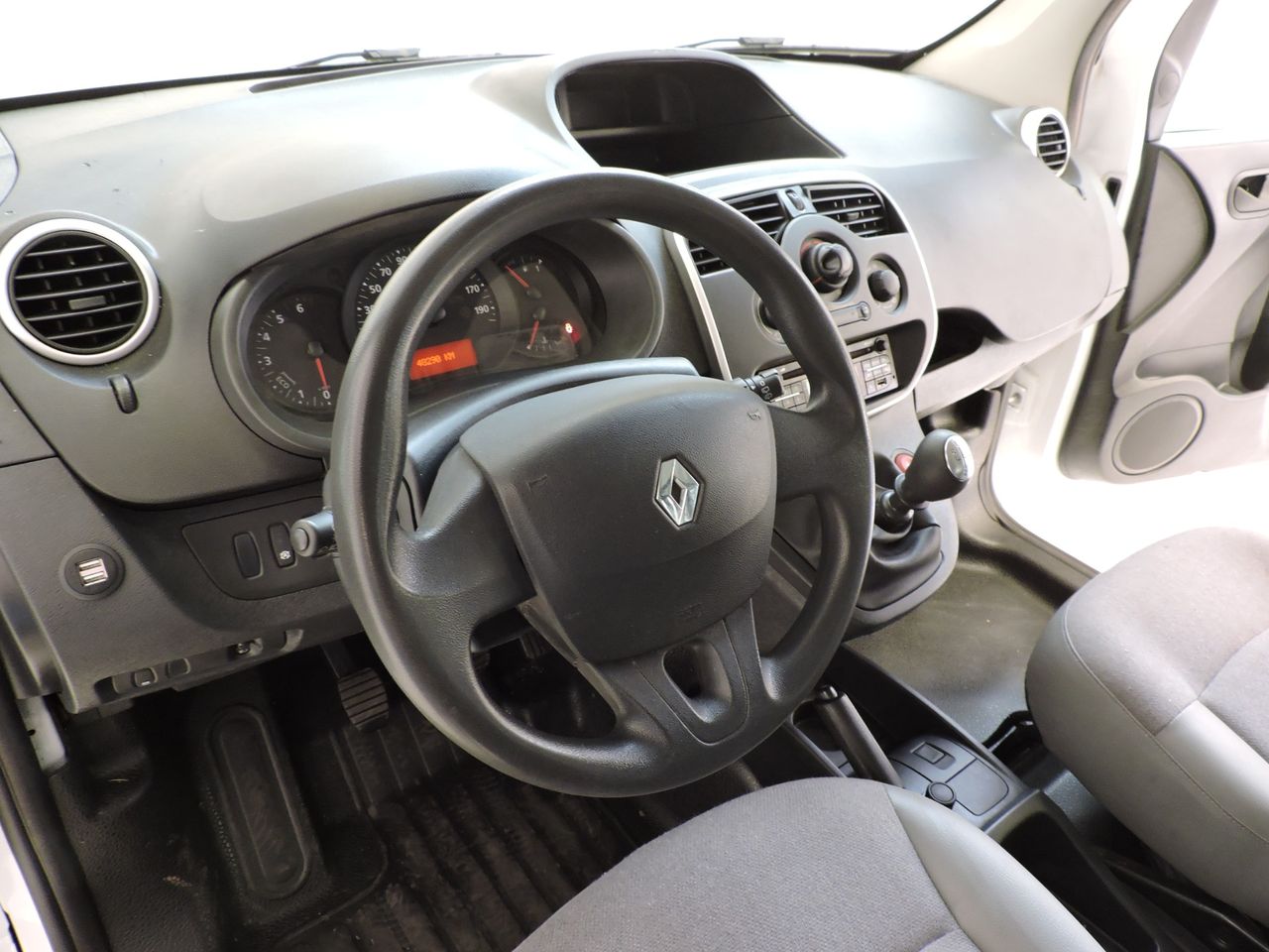 Renault Kangoo EXPRESS 1.5 BLUE DCI 95 MAXI CONFORT - Foto 8