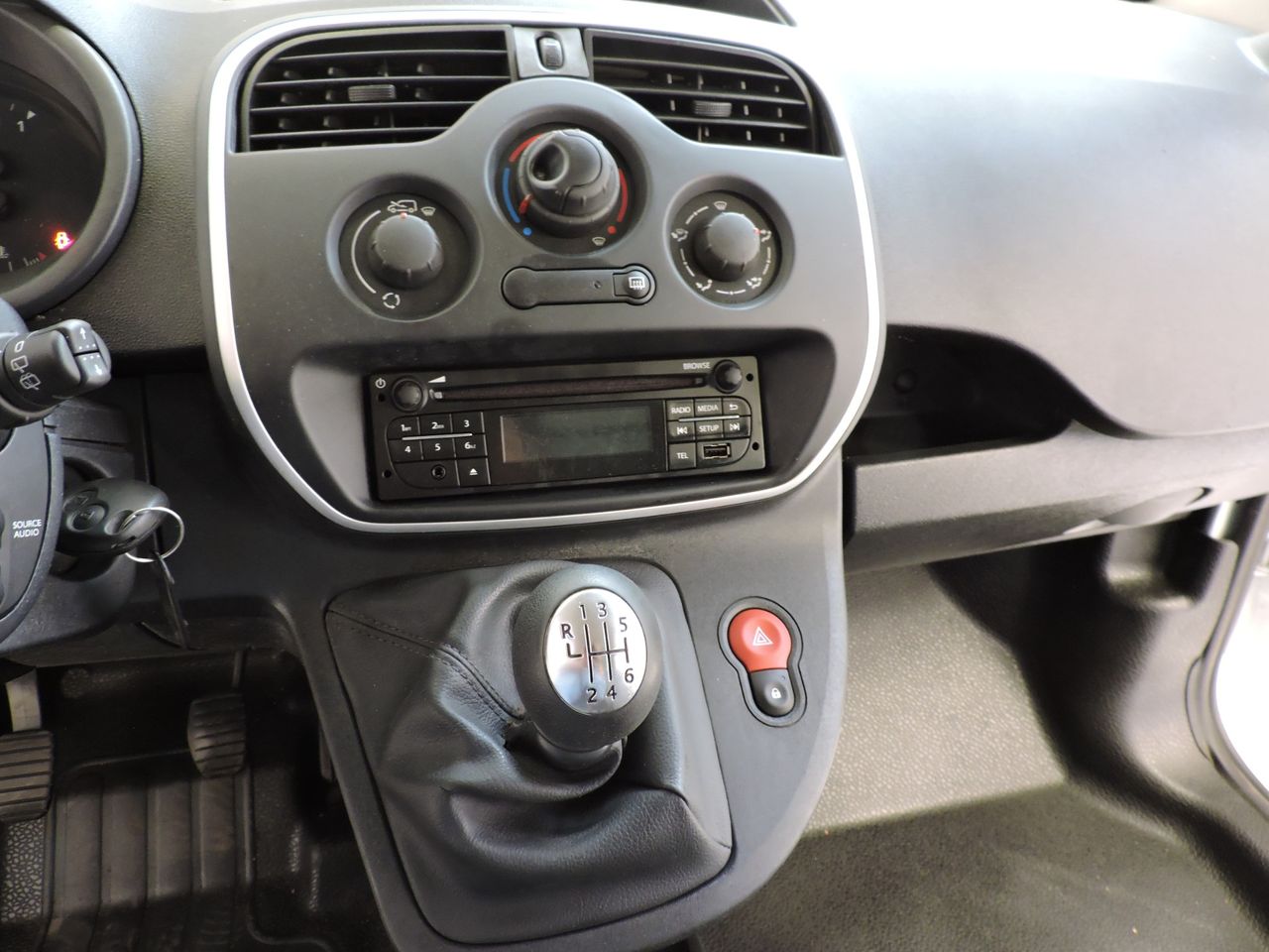 Renault Kangoo EXPRESS 1.5 BLUE DCI 95 MAXI CONFORT - Foto 11