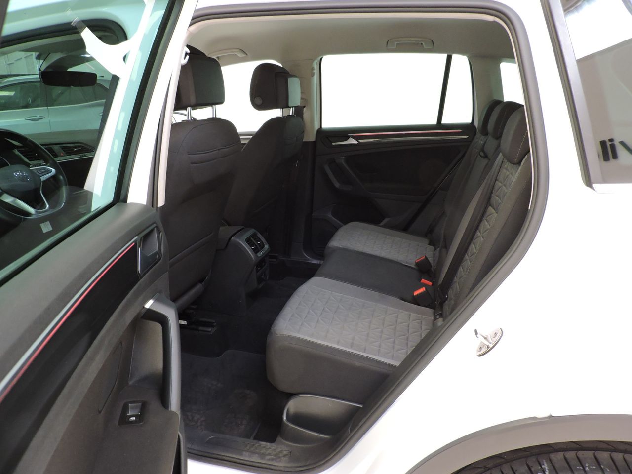 Volkswagen Tiguan Life 2.0 TDI 110 kW 4MOTION - Foto 11