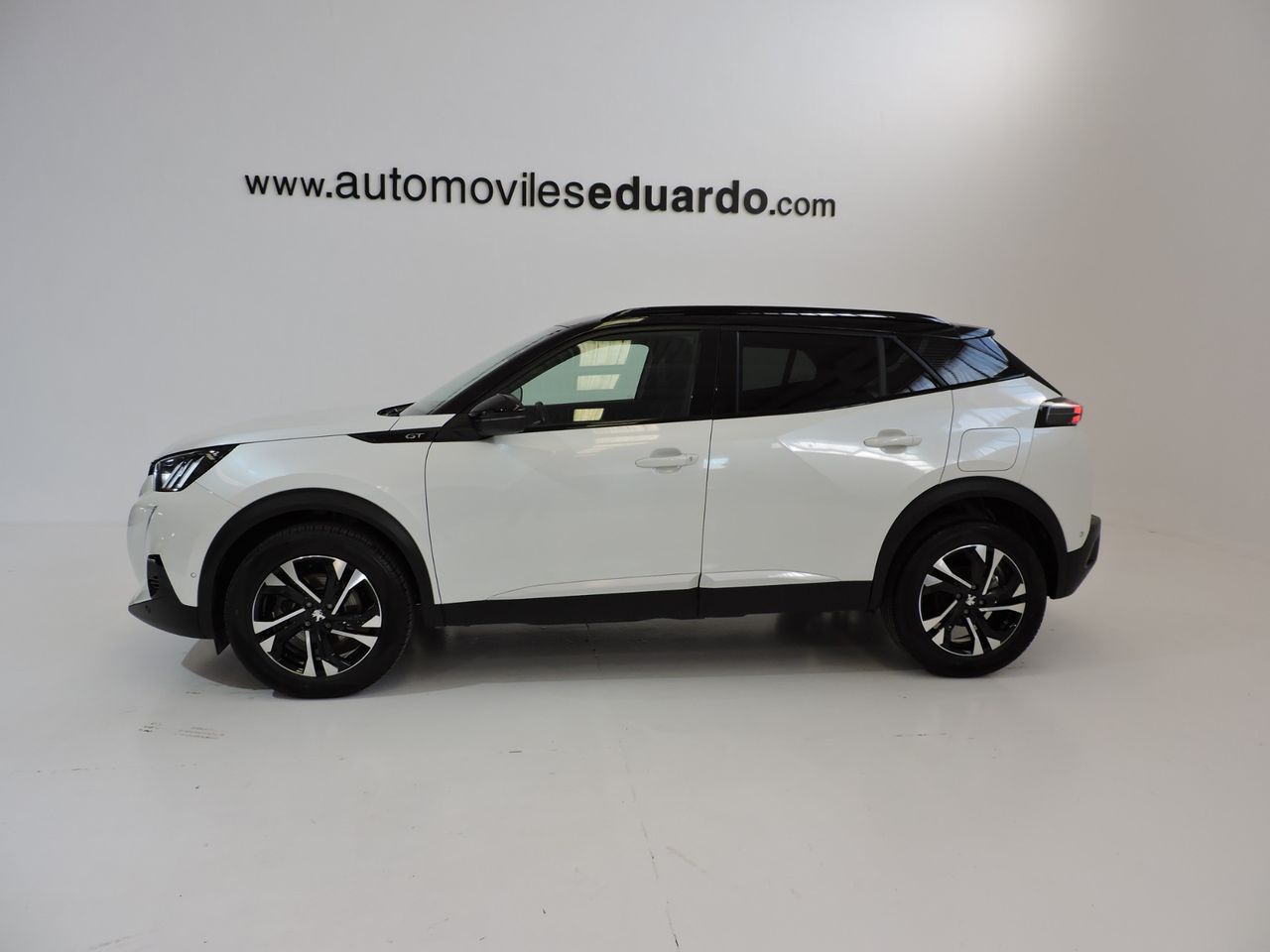 Peugeot 2008 GT BlueHDi 130 EAT8 - Foto 6