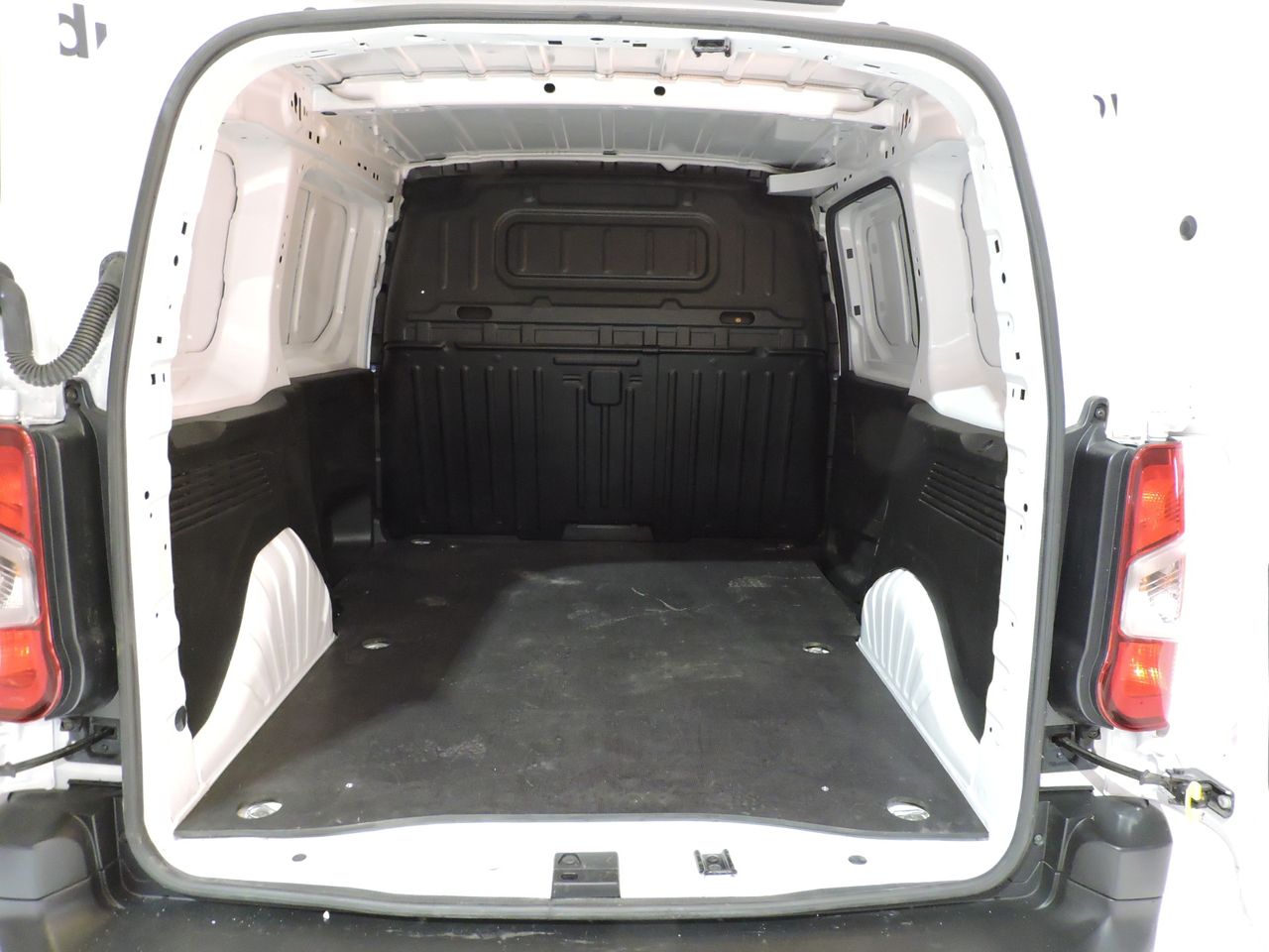 Fiat Doblò DOBLO Furgón 1.5 BlueHDi 100 1000kg L1H1 - Foto 13