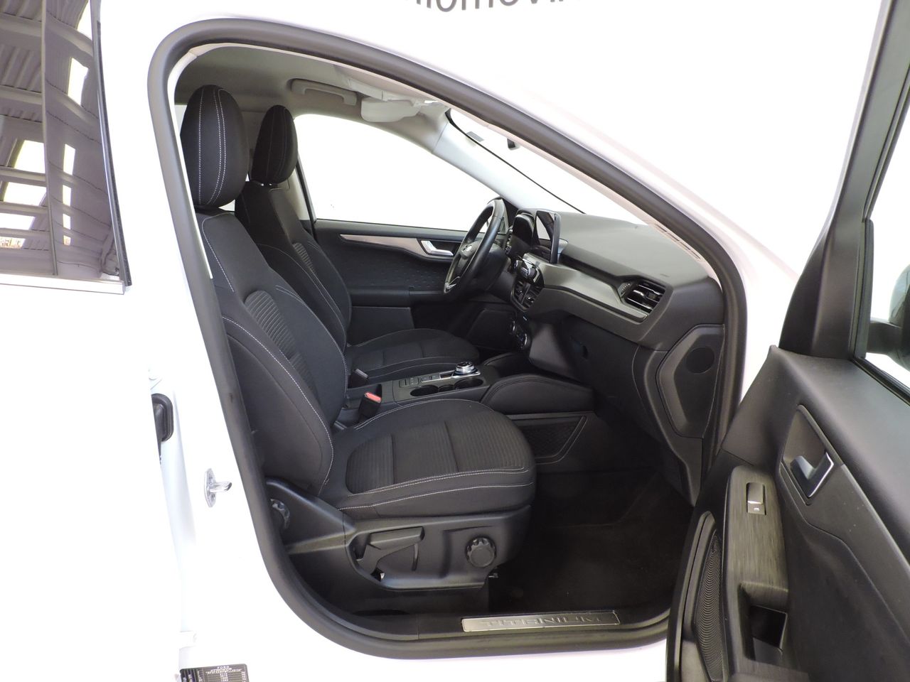 Ford Kuga Titanium 1.5 EcoBlue 88 kW - Foto 12