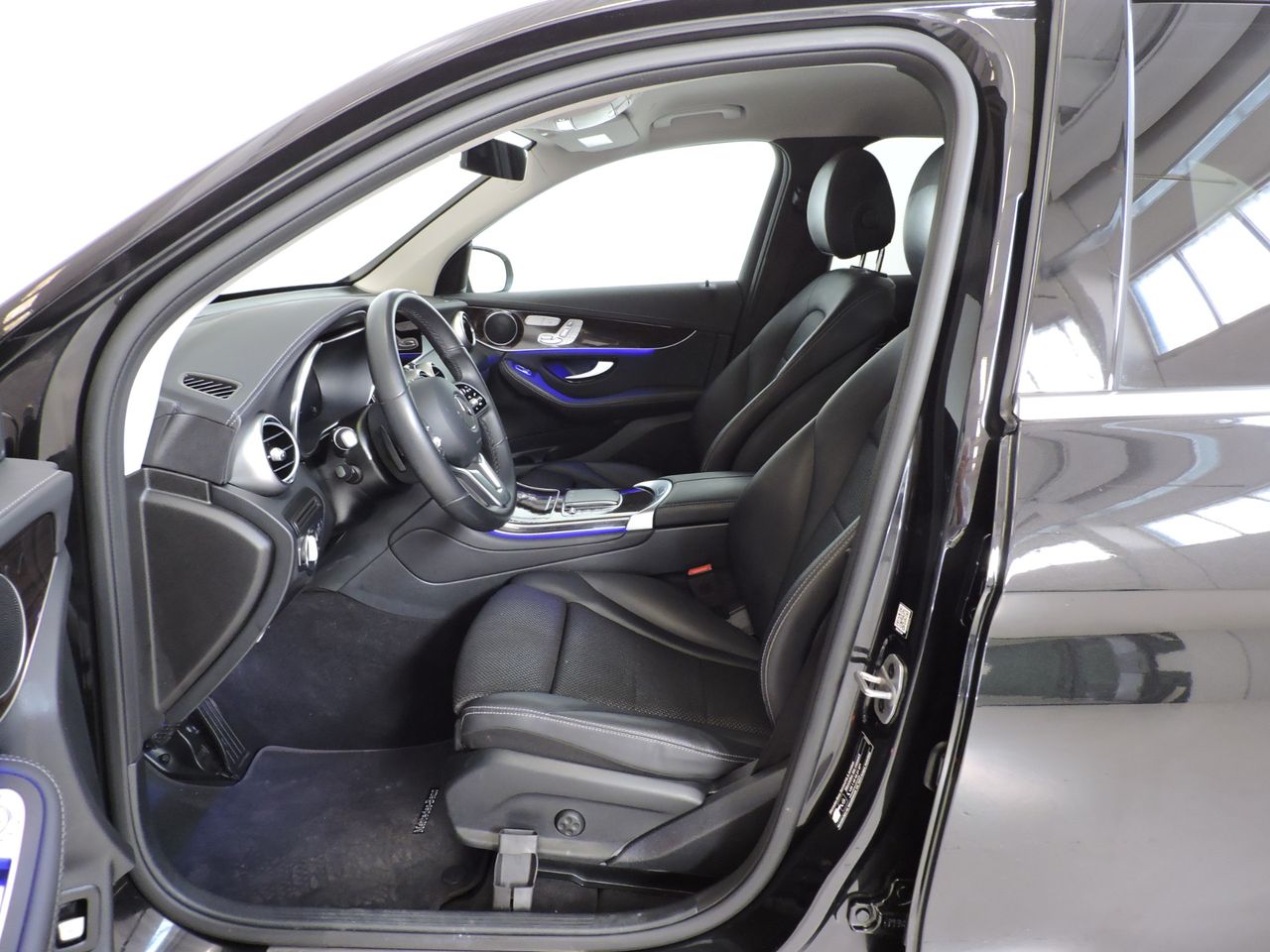 Mercedes GLC 300 e 4MATIC BUSINESS LINE - Foto 15