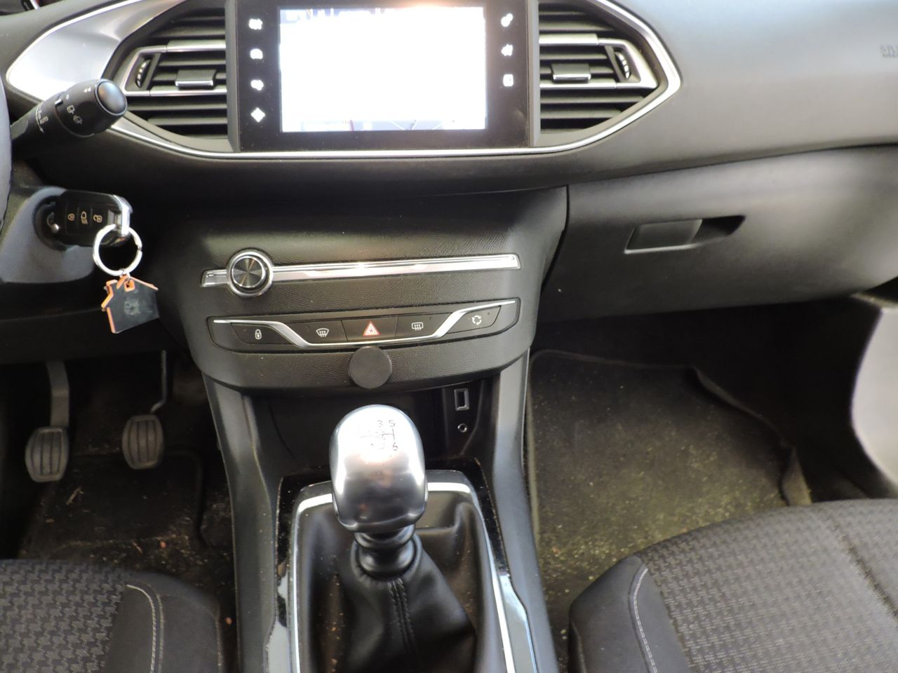 Peugeot 308 SW Style 1.6 BlueHDi 120 - Foto 13