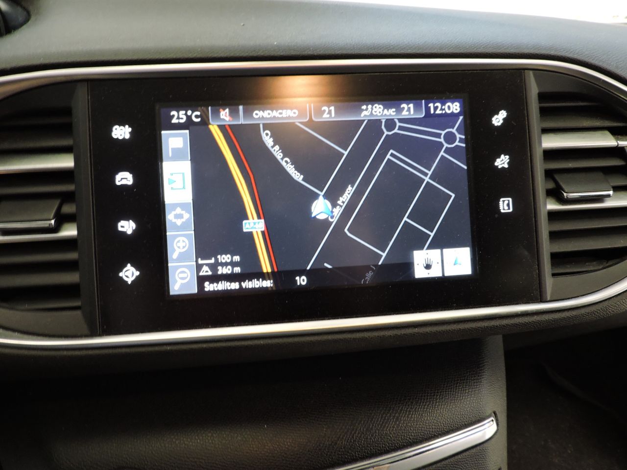Peugeot 308 SW Style 1.6 BlueHDi 120 - Foto 14