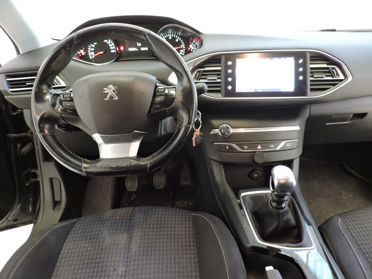 Peugeot 308 SW Style 1.6 BlueHDi 120 - Foto 8