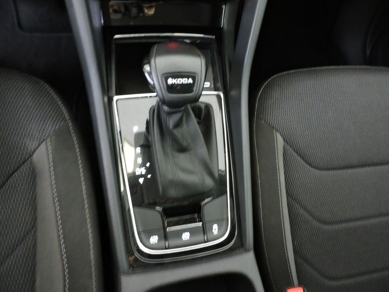 Skoda Kodiaq 1.5 TSI 110 kW 150CV Business 2WD - Foto 14