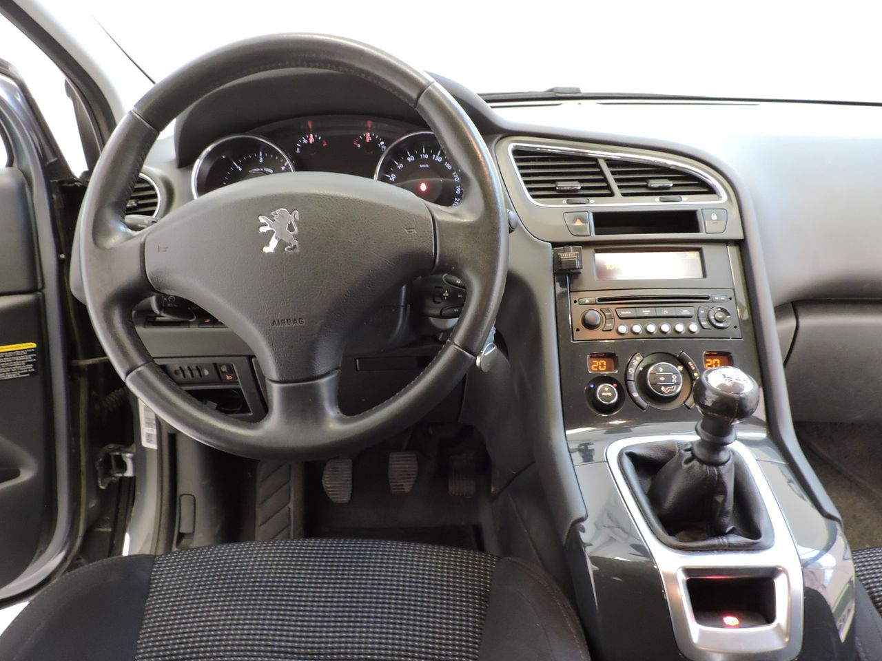 Peugeot 5008 Premium 1.6 HDi 112 FAP 7 plz - Foto 10