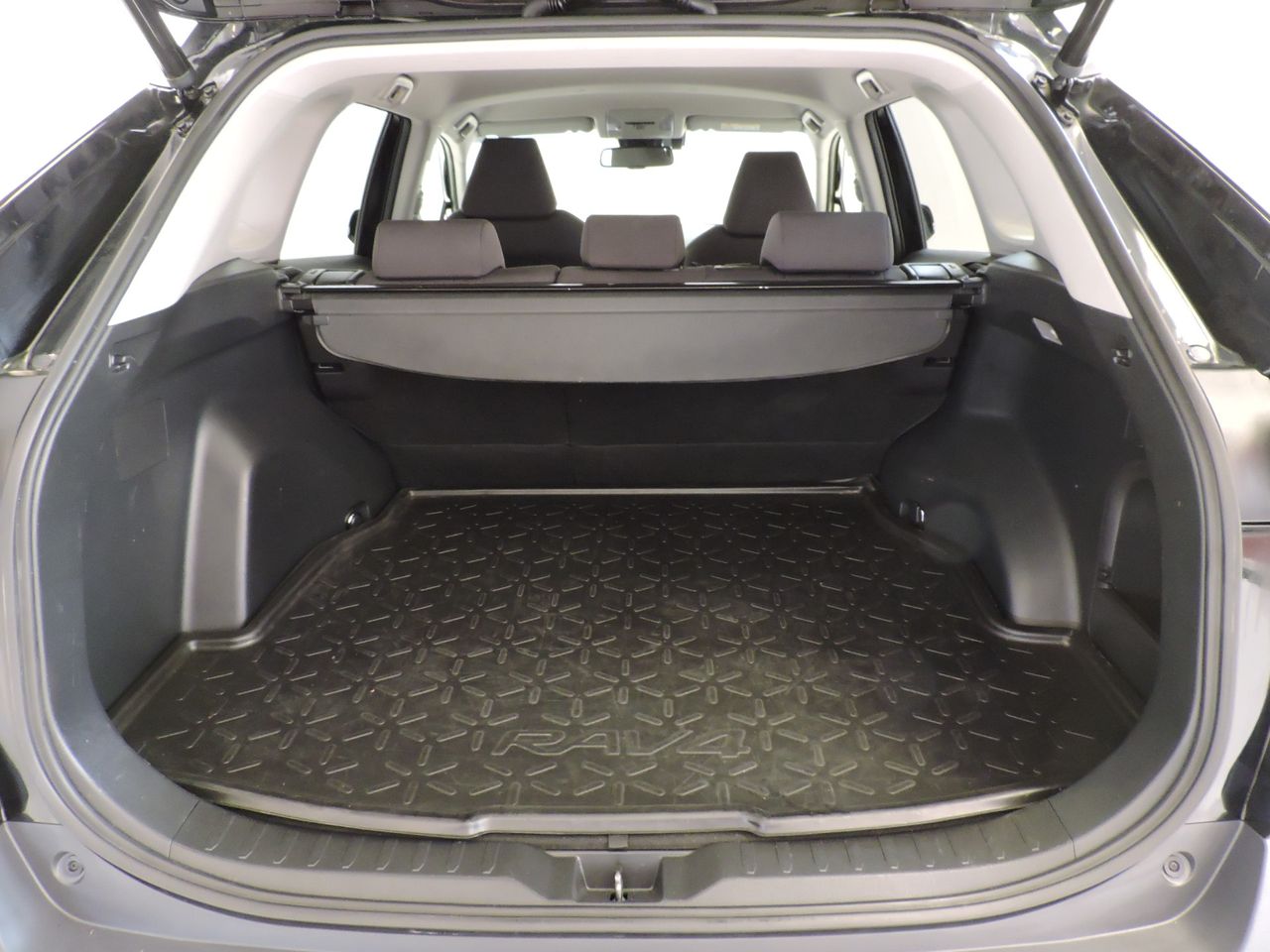 Toyota Rav4 Hybrid 220H 4x2 Advance - Foto 19