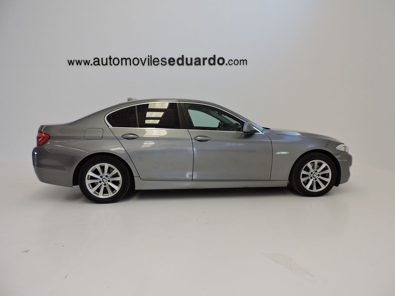 BMW Serie 5 520d - Foto 8