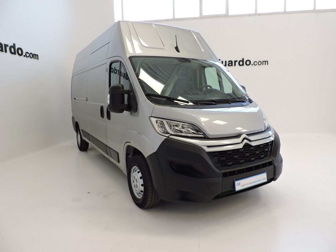 Citroën Jumper 35 L3H3 2.2 BLUEHDI 165 S&S CLUB 4P - Foto 4