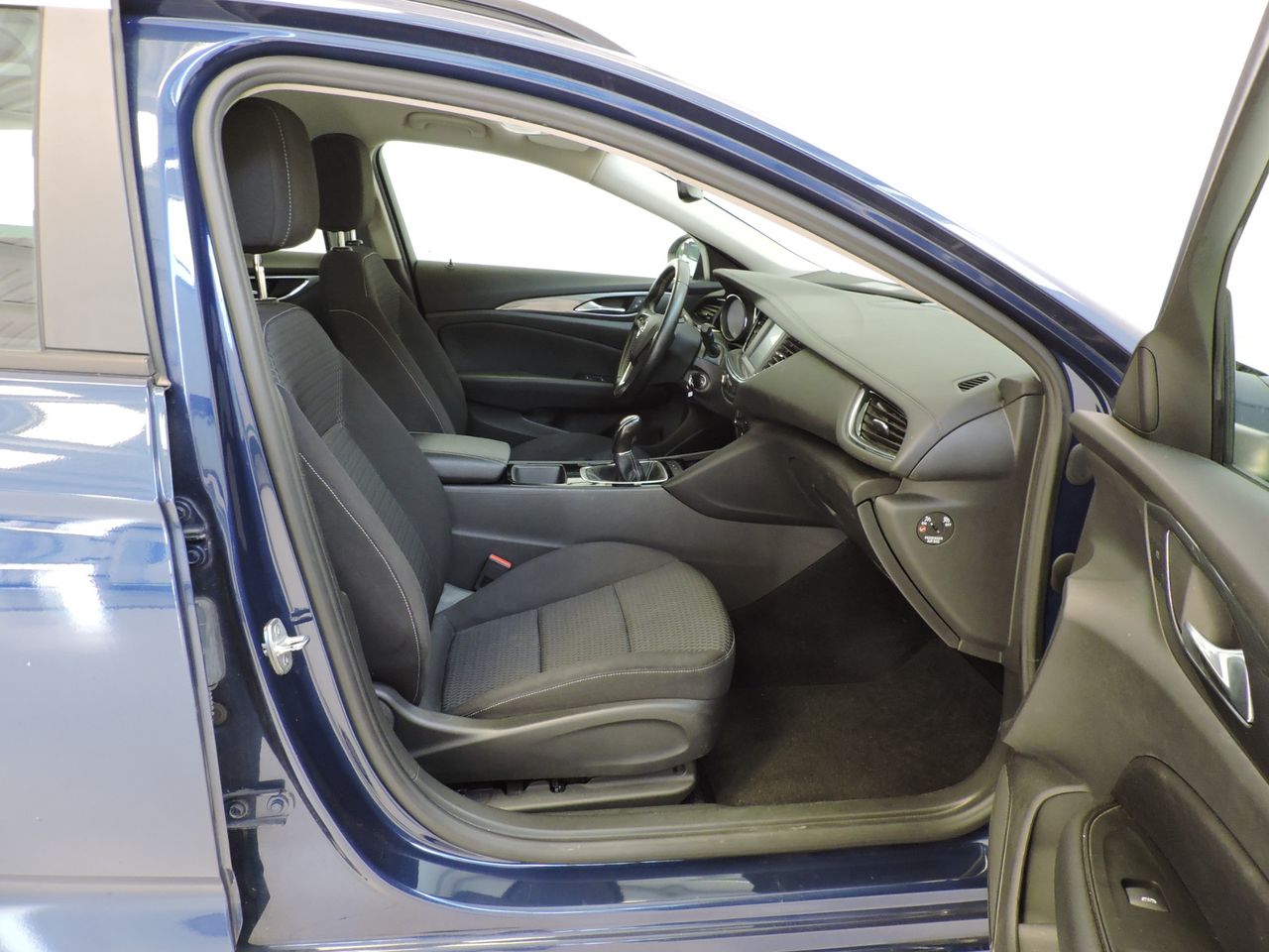 Opel Insignia Sports Tourer Business Edition 1.5D 90 kW 122cv - Foto 15