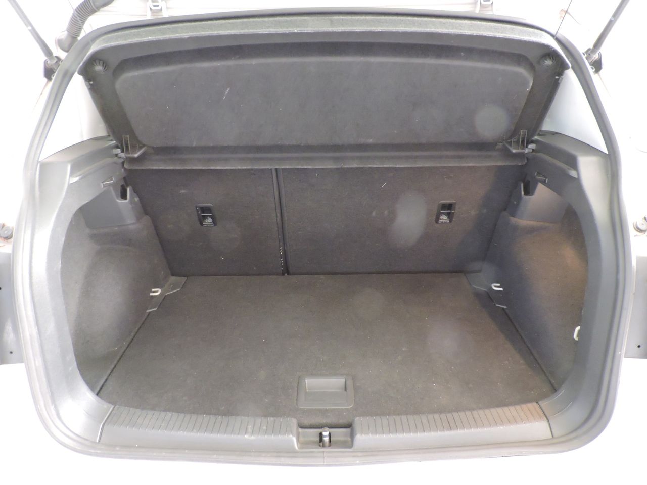 Volkswagen T-Cross Advance 1.0 TSI 81 kW - Foto 17