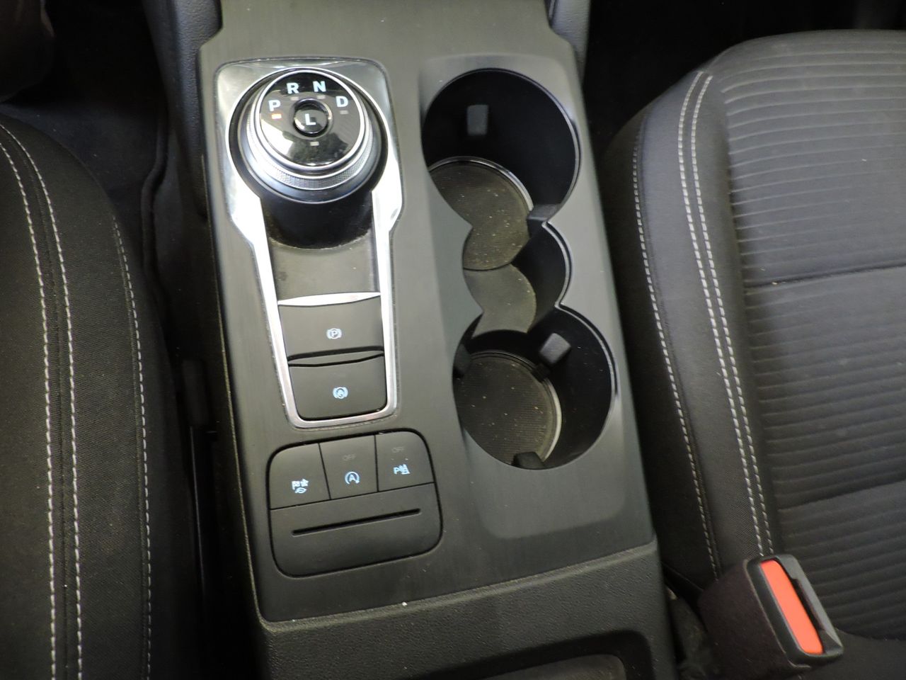 Ford Kuga Titanium 1.5 EcoBlue 88 kW - Foto 13