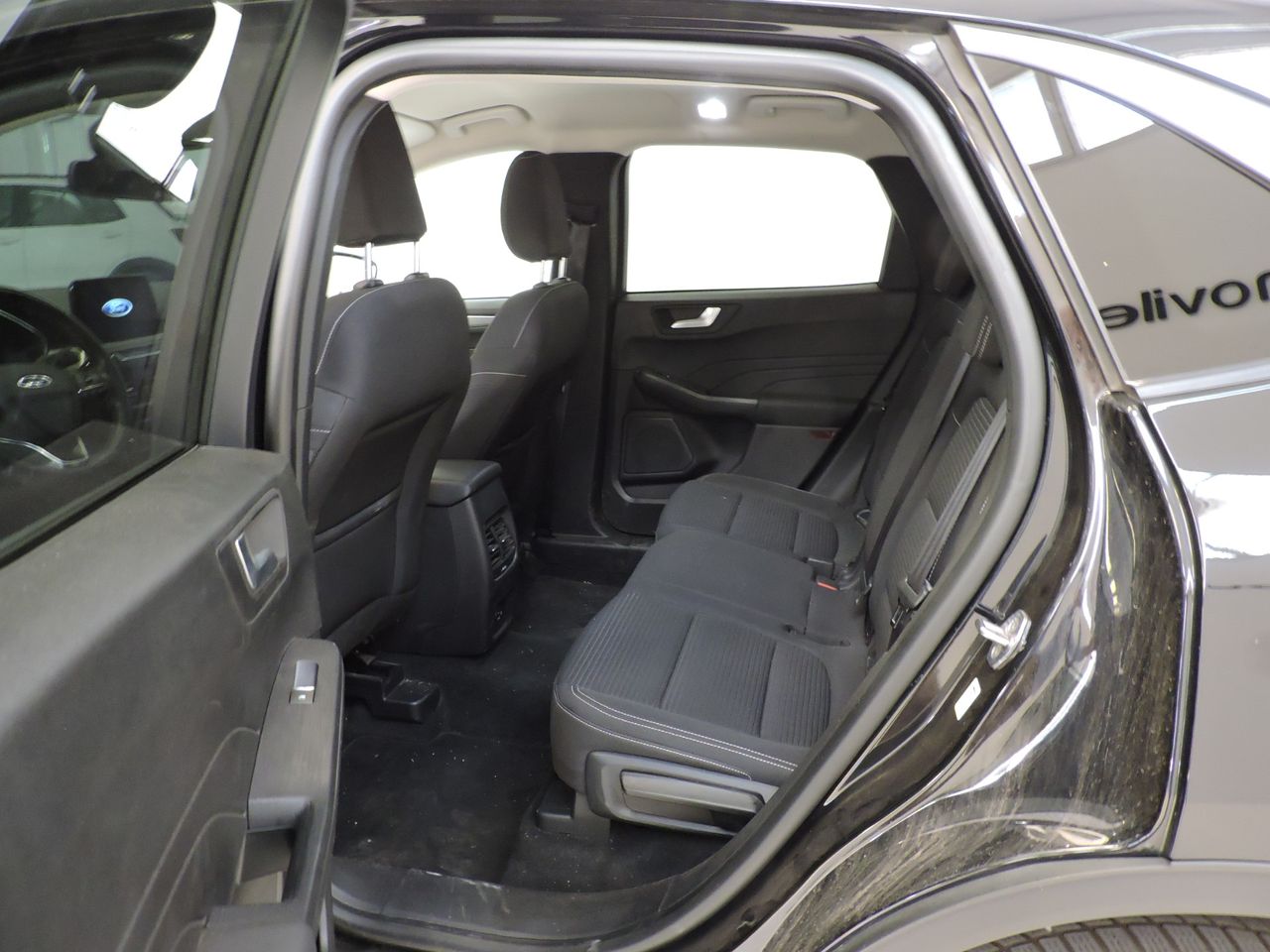 Ford Kuga Titanium 1.5 EcoBlue 88 kW - Foto 18