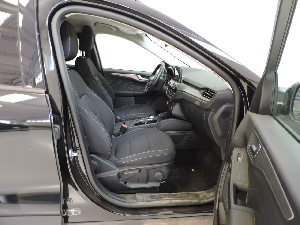 Ford Kuga Titanium 1.5 EcoBlue 88 kW - Foto 17