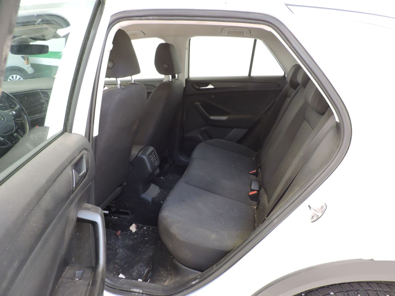 Volkswagen T-Roc Edition 2.0 TDI 85 kW 115cv - Foto 16
