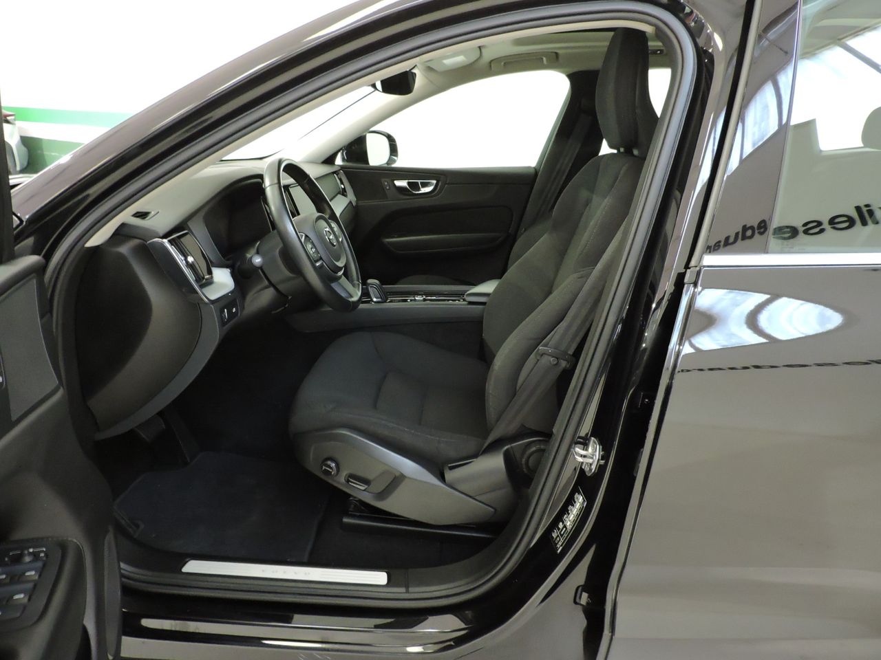 Volvo XC60 Momentum Pro B4 Diesel Aut. - Foto 11