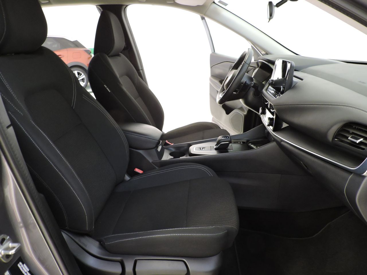 Nissan Qashqai DIG-T 116 kW 1.3 MHEV Business Xtronic - Foto 14