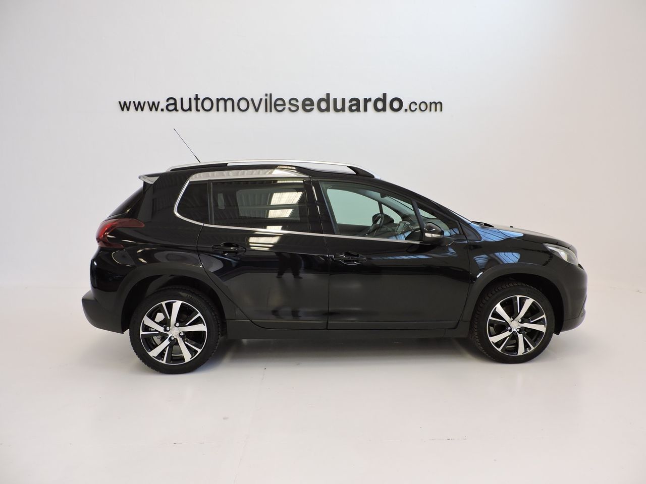 Peugeot 2008 Allure 1.6 BlueHDi 120 S&S - Foto 8