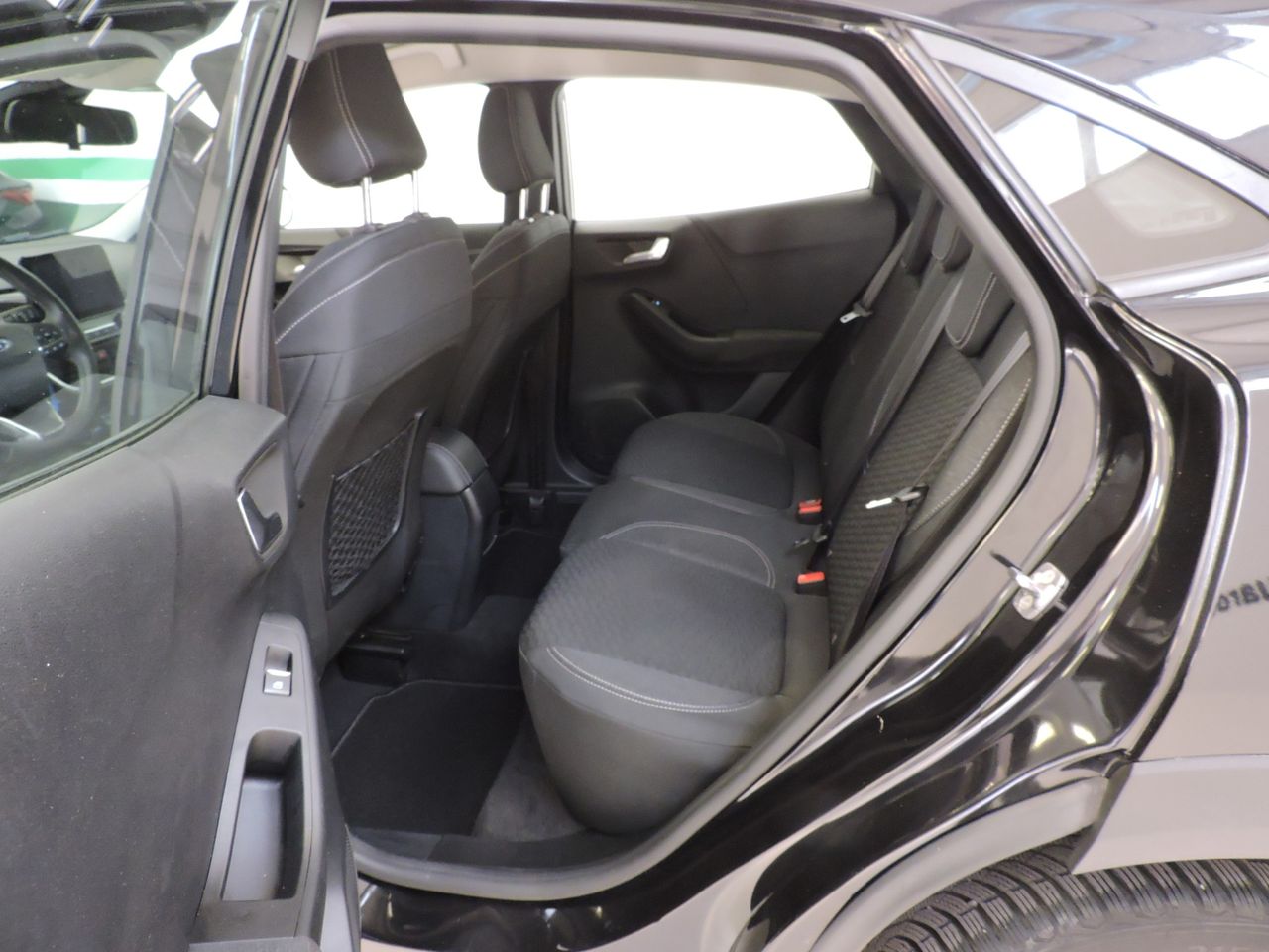 Ford Puma Titanium 1.0 EcoBoost MHEV 92 kW - Foto 13