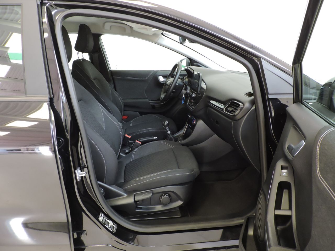 Ford Puma Titanium 1.0 EcoBoost MHEV 92 kW - Foto 12