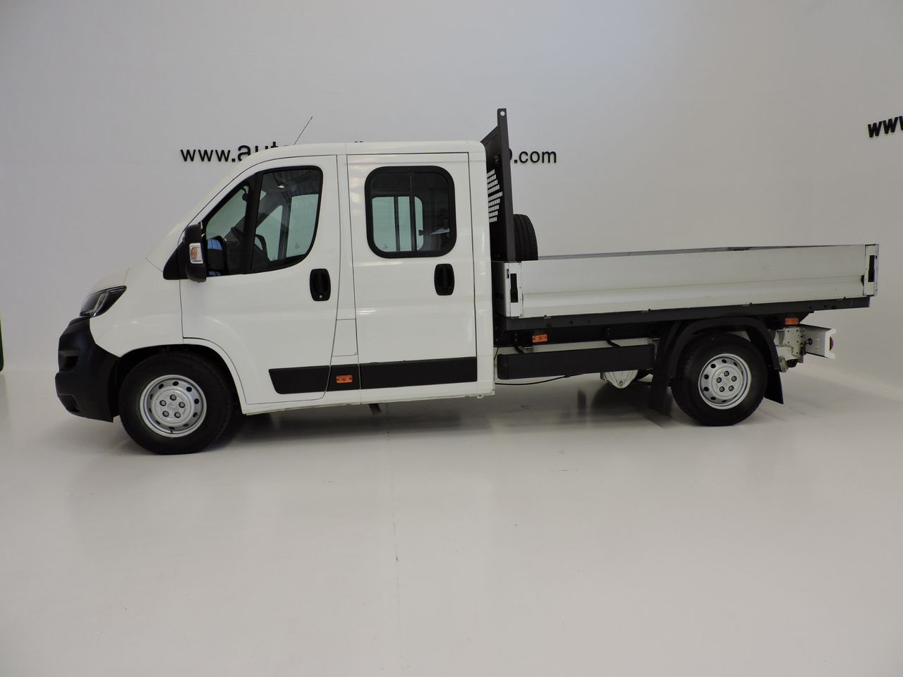 Peugeot Boxer 435 LWB DSL 2.0 BlueHDi L3 Pro S&S - Foto 6