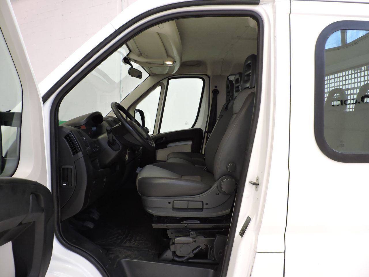 Peugeot Boxer 435 LWB DSL 2.0 BlueHDi L3 Pro S&S - Foto 11