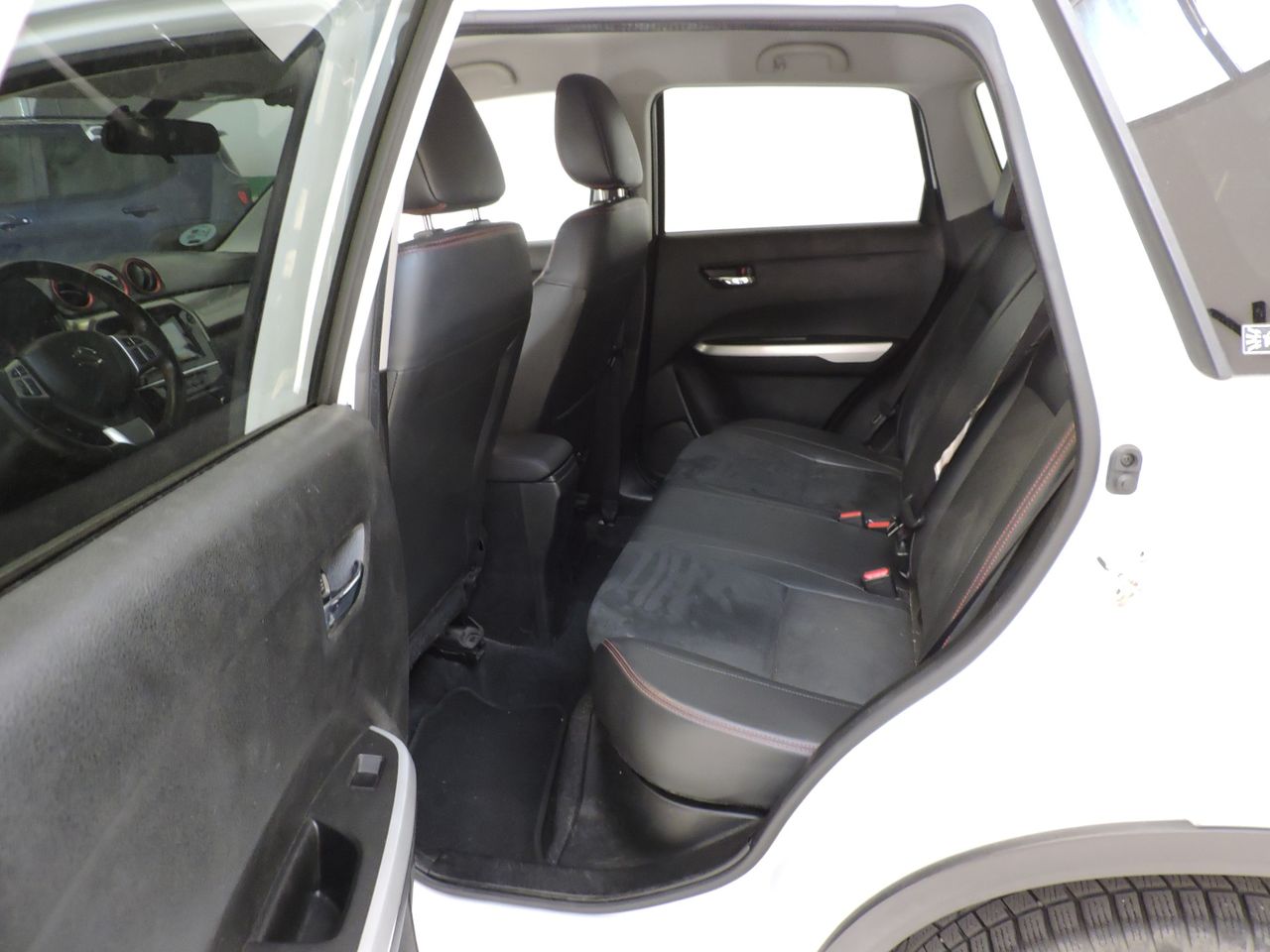 Suzuki Vitara S 1.4 BoosterJet 4x4 Aut. - Foto 13