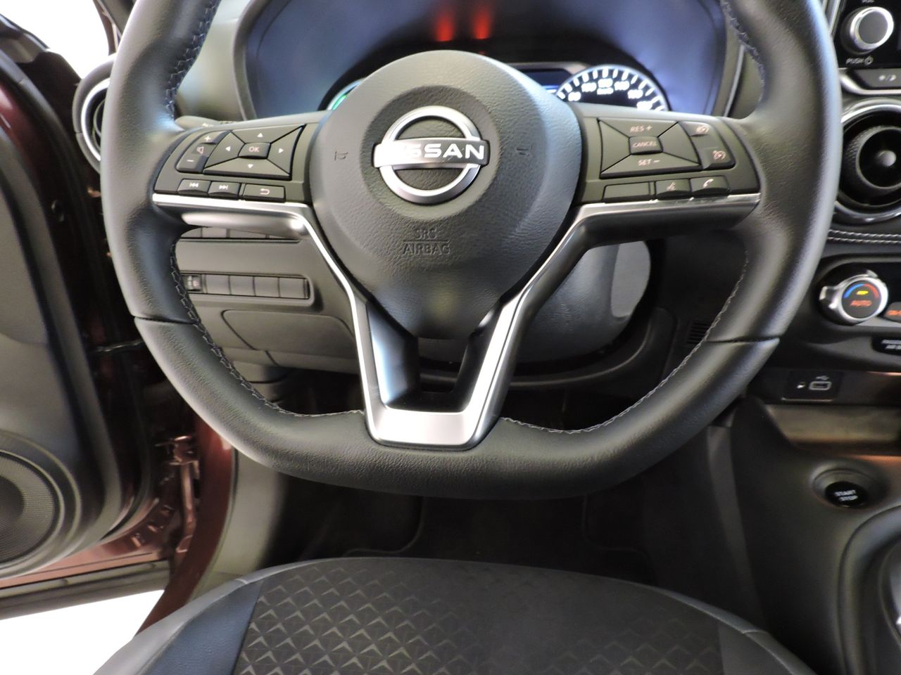Nissan Juke 1.6 Hybrid 105 kW - Foto 14