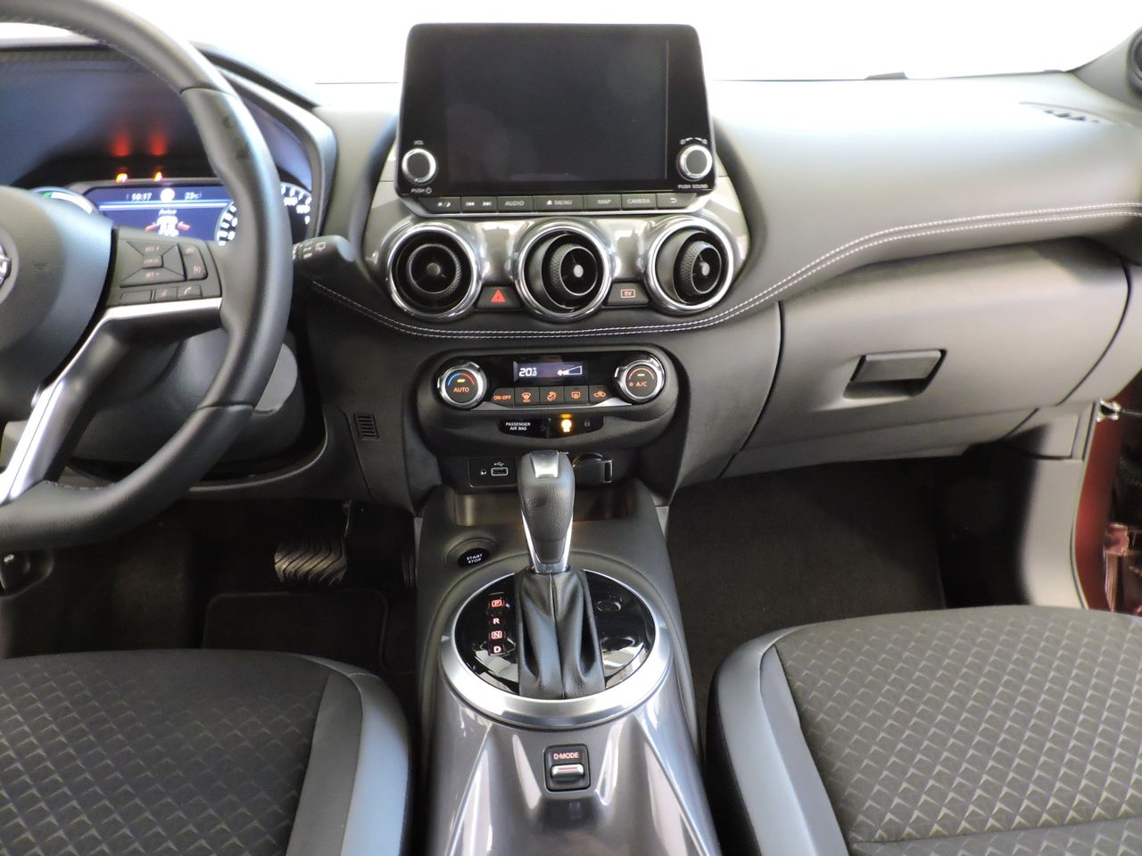 Nissan Juke 1.6 Hybrid 105 kW - Foto 16