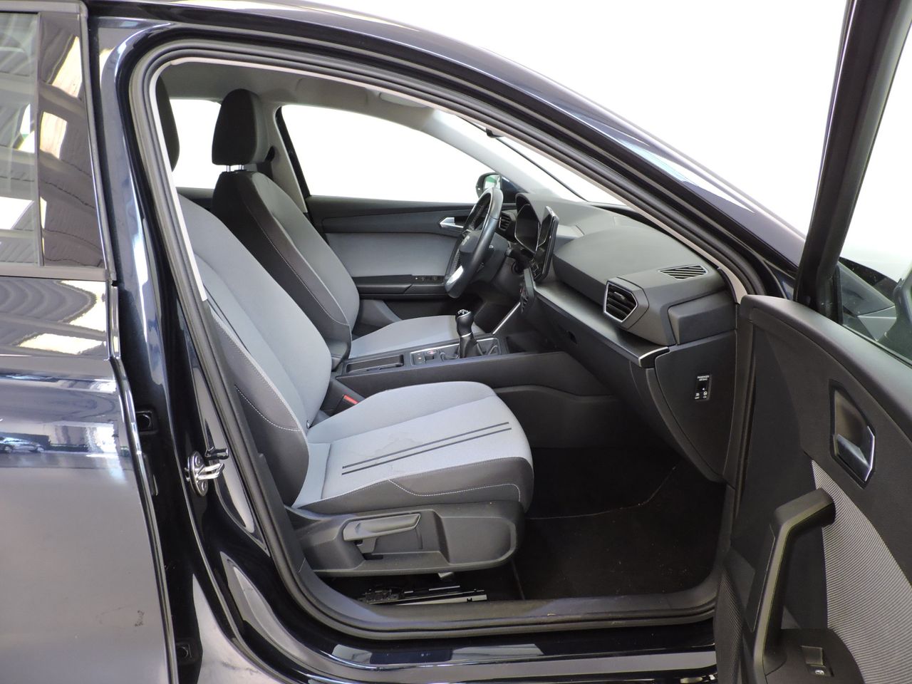 Seat Leon Leon 1.0 TSI 81 KW - Foto 12