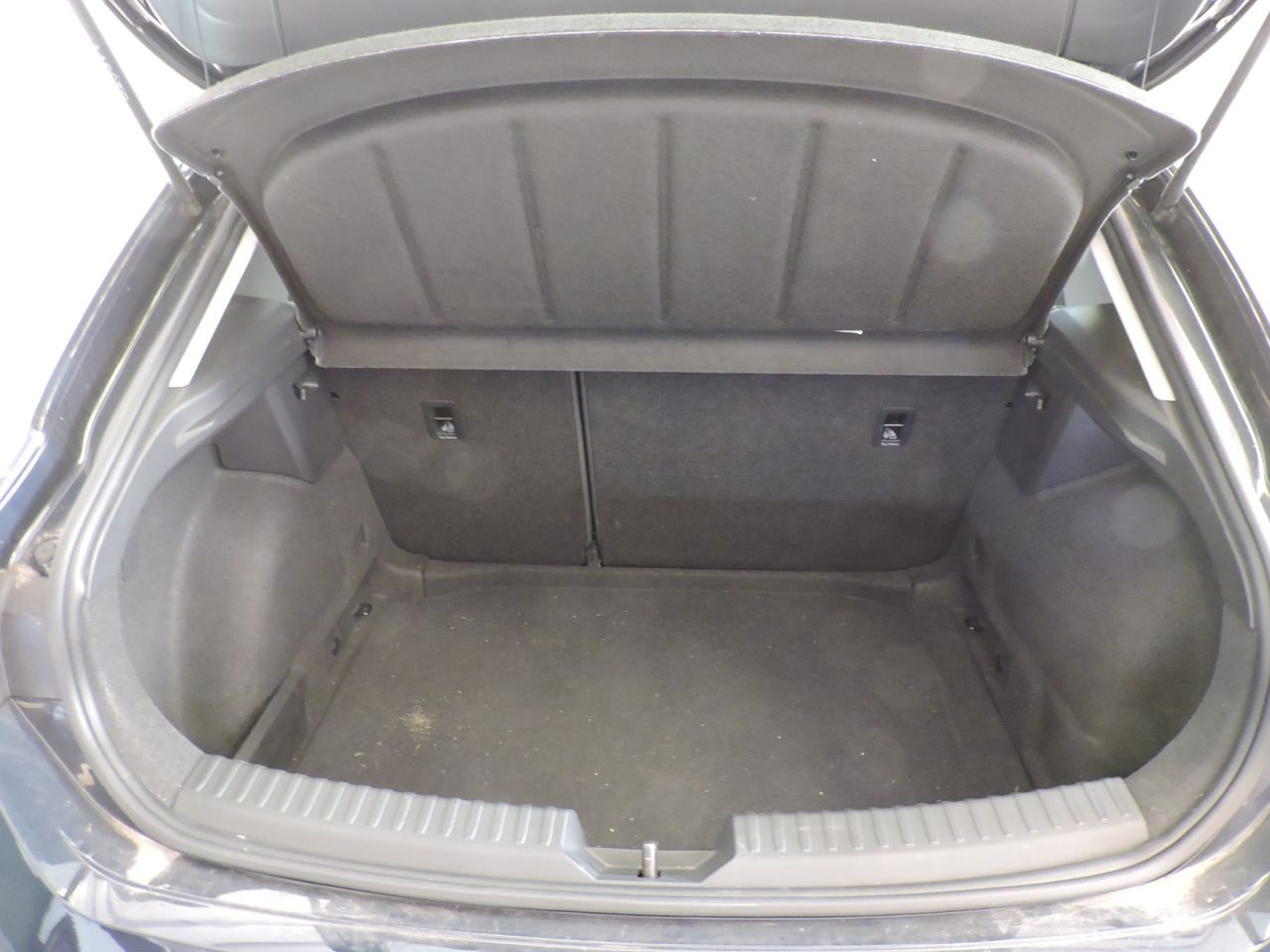 Seat Leon Leon 1.0 TSI 81 KW - Foto 18