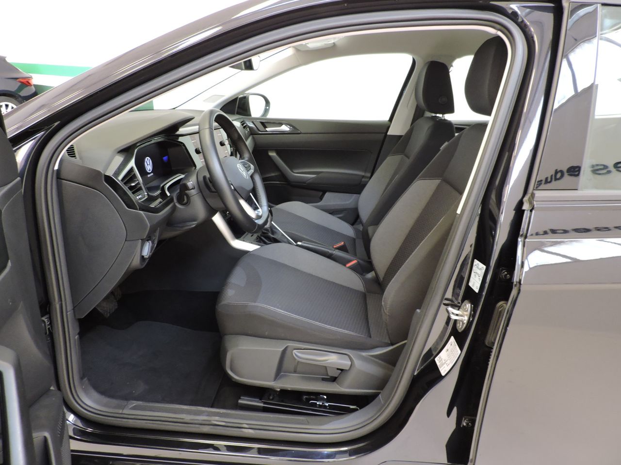 Volkswagen Taigo Life 1.0 TSI 81 kW - Foto 11