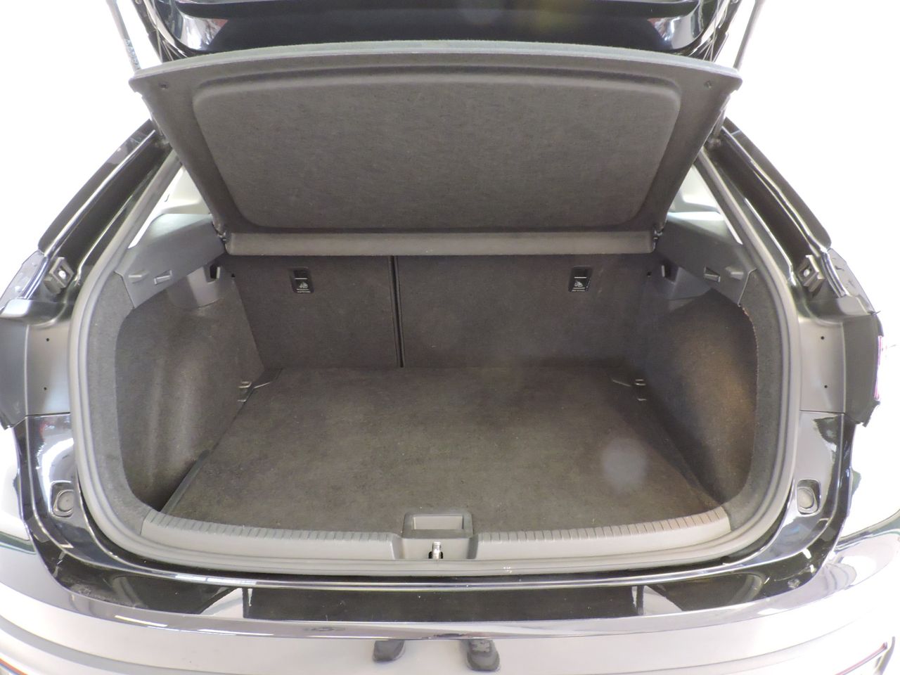 Volkswagen Taigo Life 1.0 TSI 81 kW - Foto 19