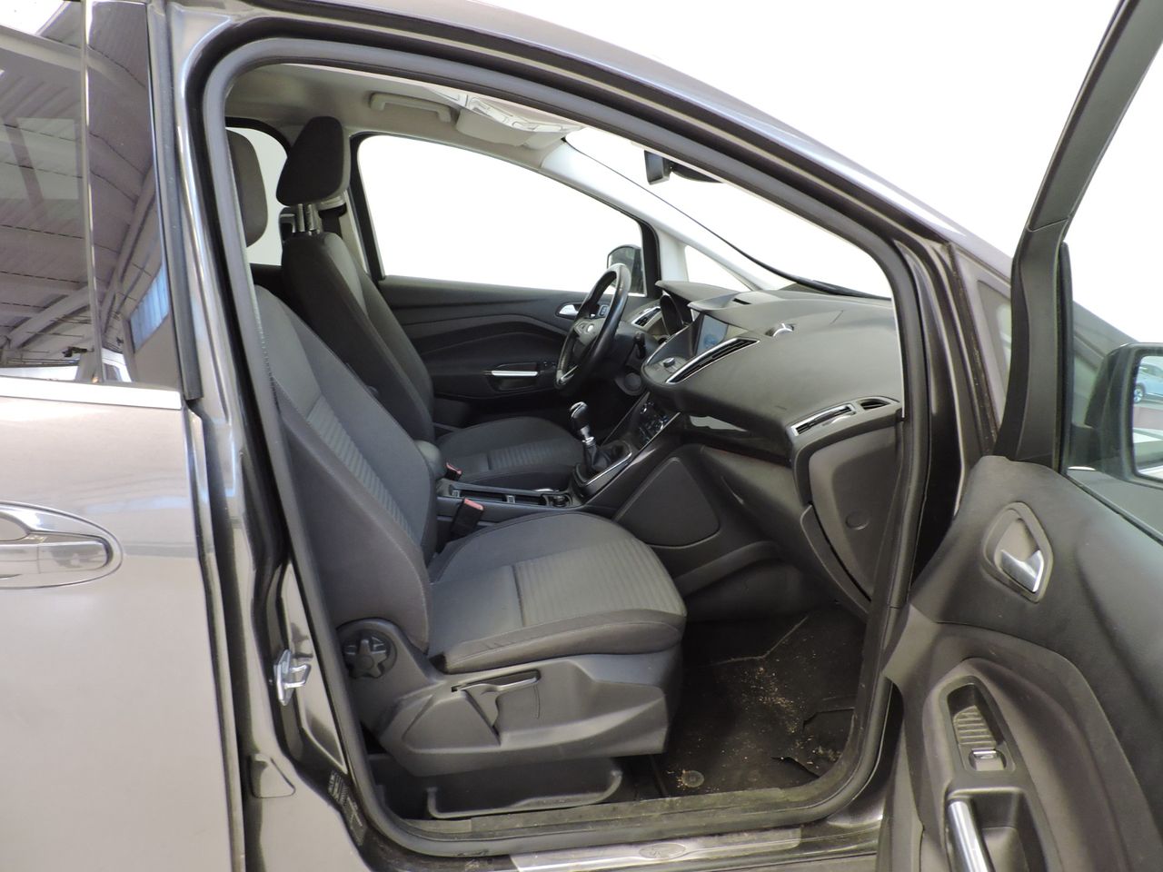 Ford Grand C-MAX Trend+ 1.0 Ecoboost Auto-Start-Stop 92 kW - Foto 12