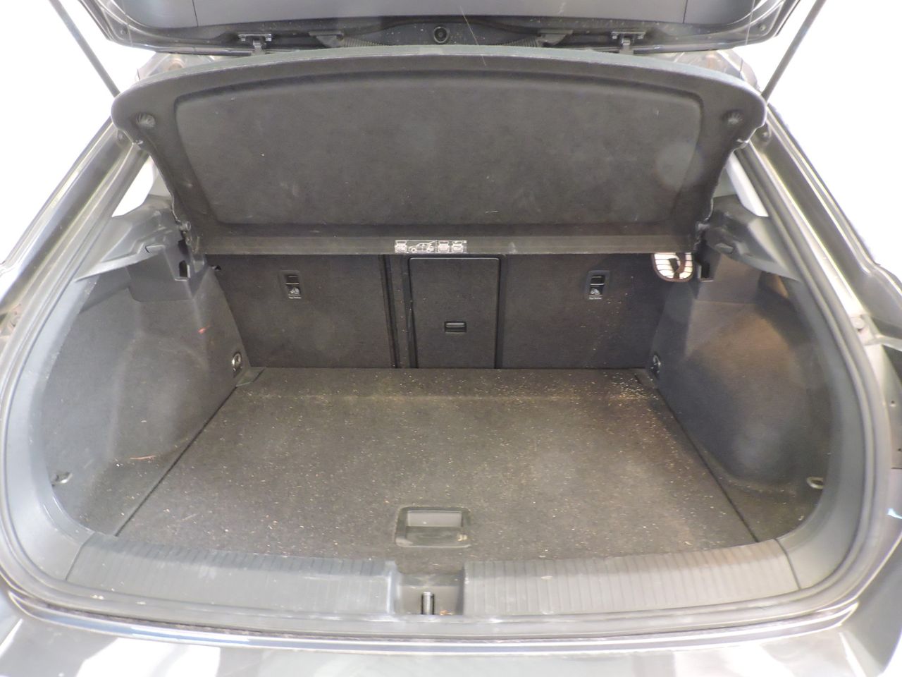 Volkswagen T-Roc Advance 2.0 TDI 110 kW - Foto 18