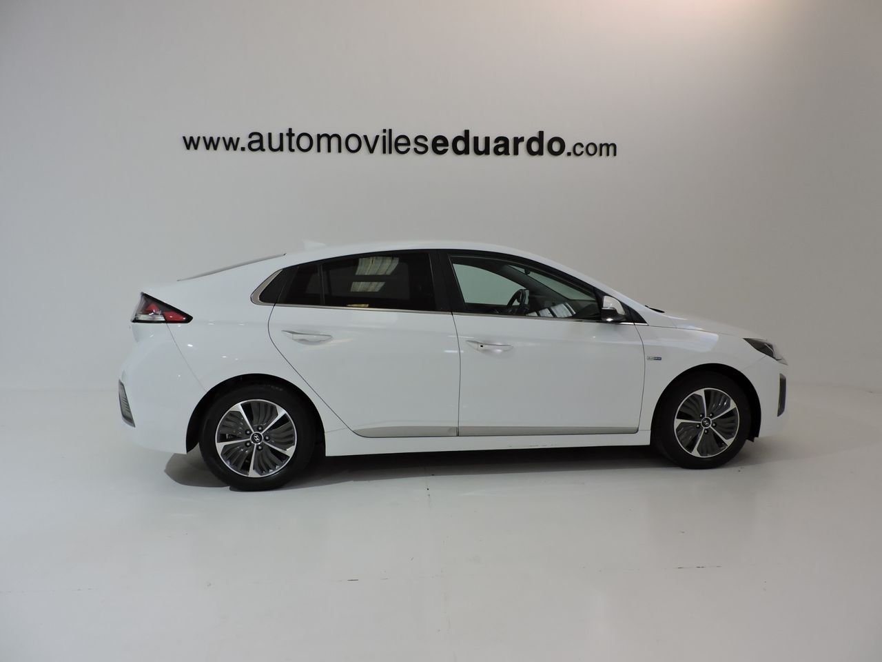 Hyundai IONIQ Híbrido-enchufable 1.6 GDI 104 kW - Foto 8