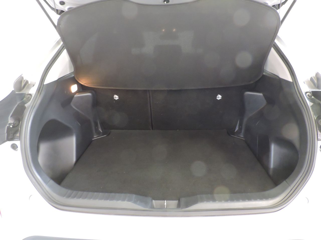 Toyota Yaris Cross Hybrid 120H Business Plus - Foto 19