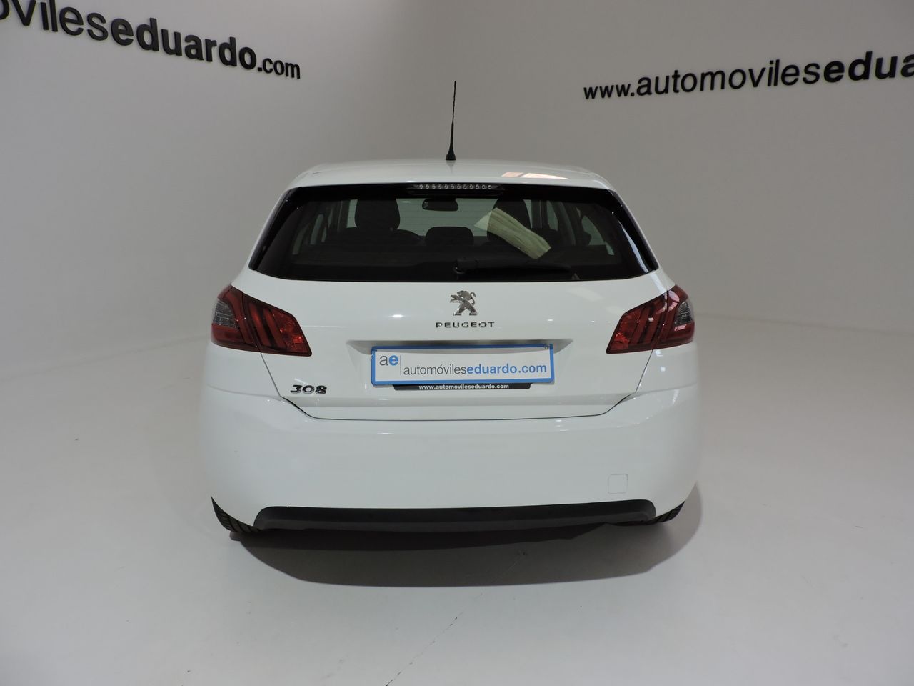 Peugeot 308 5p Active Pack BlueHDi 130 S&S - Foto 6