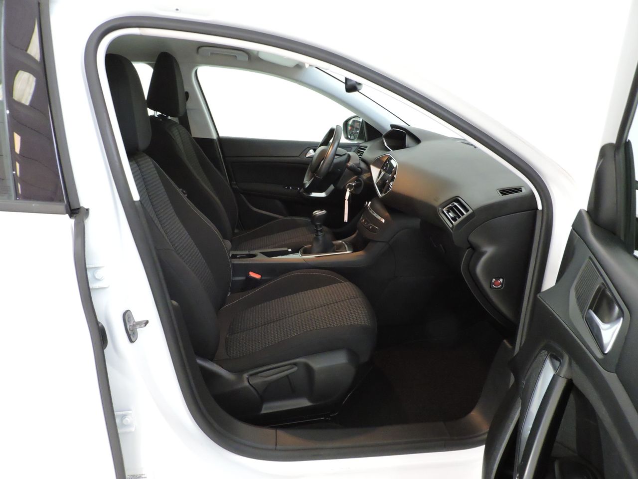 Peugeot 308 5p Active Pack BlueHDi 130 S&S - Foto 14