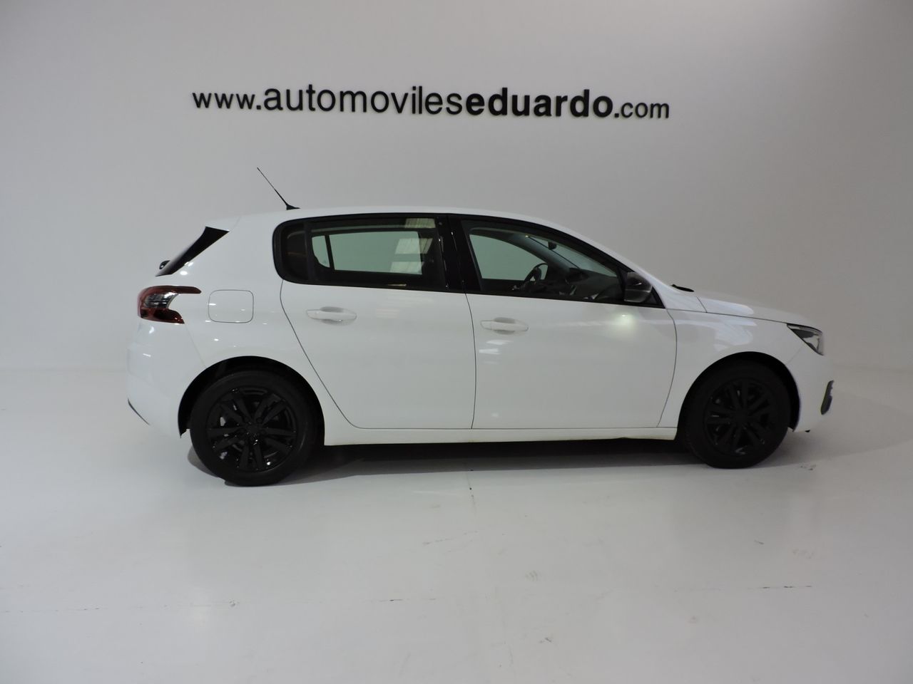 Peugeot 308 5p Active Pack BlueHDi 130 S&S - Foto 8