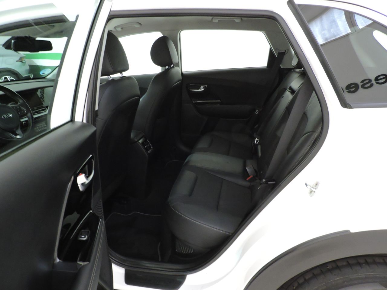 Kia Niro 1.6 HEV Drive GDI 141cv - Foto 18